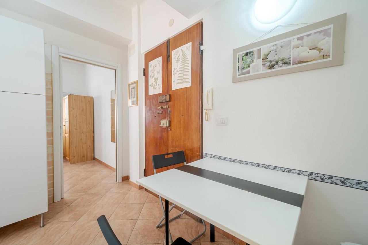 Borgoratti Comfortable Apartment Genua Buitenkant foto
