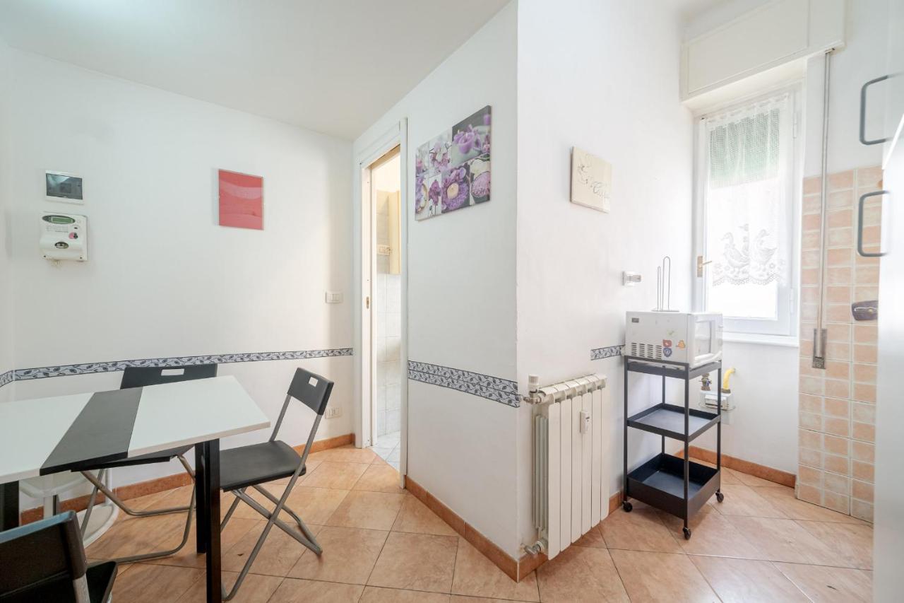 Borgoratti Comfortable Apartment Genua Buitenkant foto